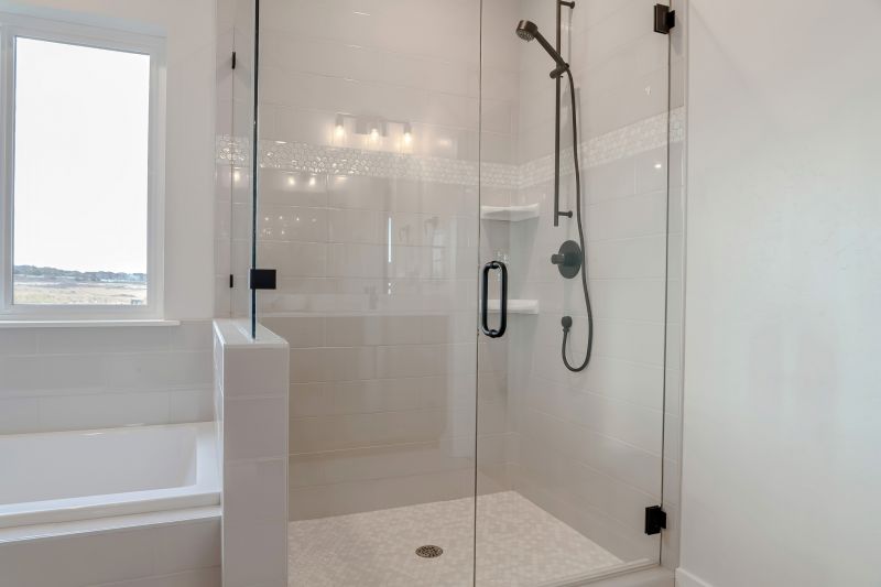 Glass Panel Shower with Minimal Seals