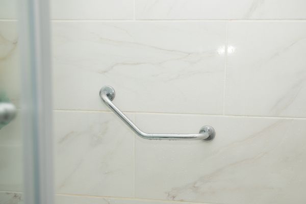 Cost of Mobility Shower Installation in Glen Burnie
